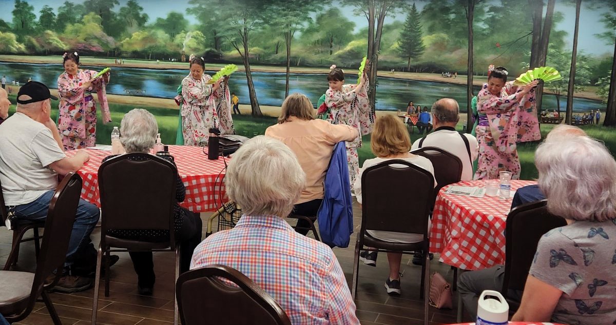 Japanese dancers